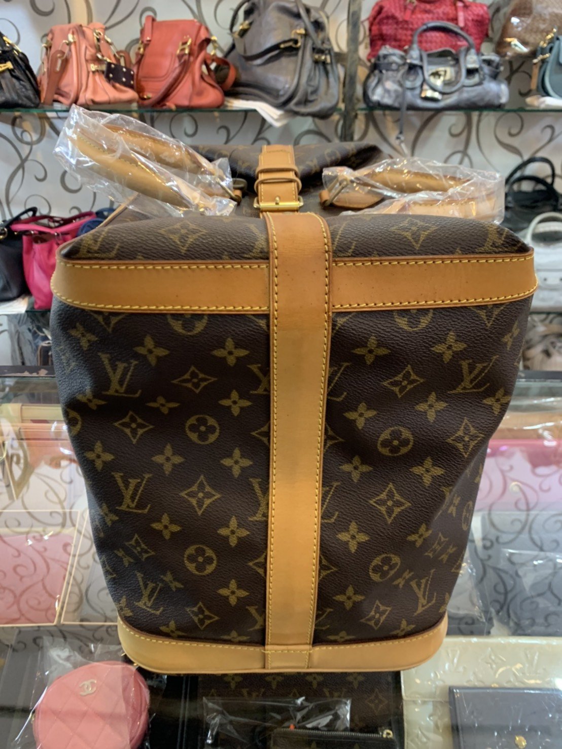 Shop Louis Vuitton Cruiser Bag 45 (M41138) by CITYMONOSHOP