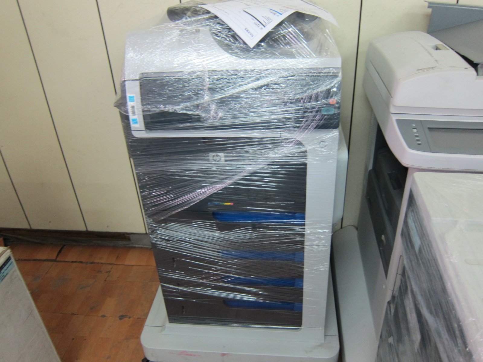 Hp Clj Cm4540fskm Mfp 彩色雷射事務良品機 附使用中原廠碳粉匣 Cc421a Yahoo奇摩拍賣