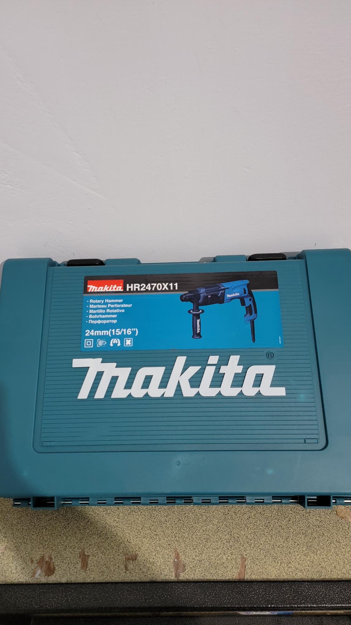 Makita 牧田 HR2470 HR2470X11 電動鎚鑽 免出力鎚鑽送原廠夾頭鑽 全新商品 年底出清價