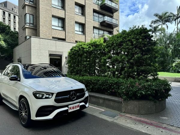 2023 M-Benz 賓士 Gle-class