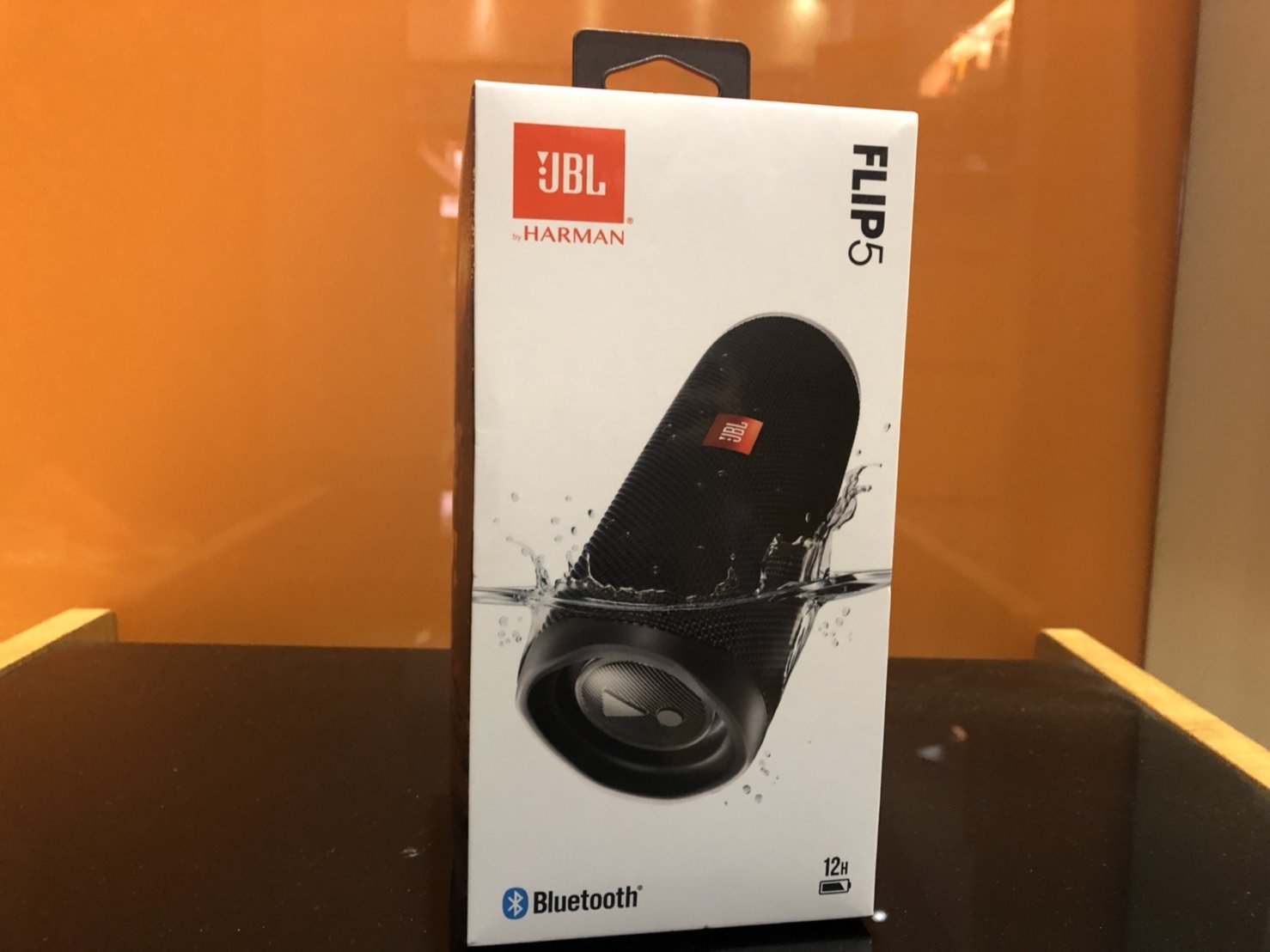 愛拉風X 客人代售】JBL Flip5 黑戶外型藍芽無線喇叭爬山運動全新未拆封