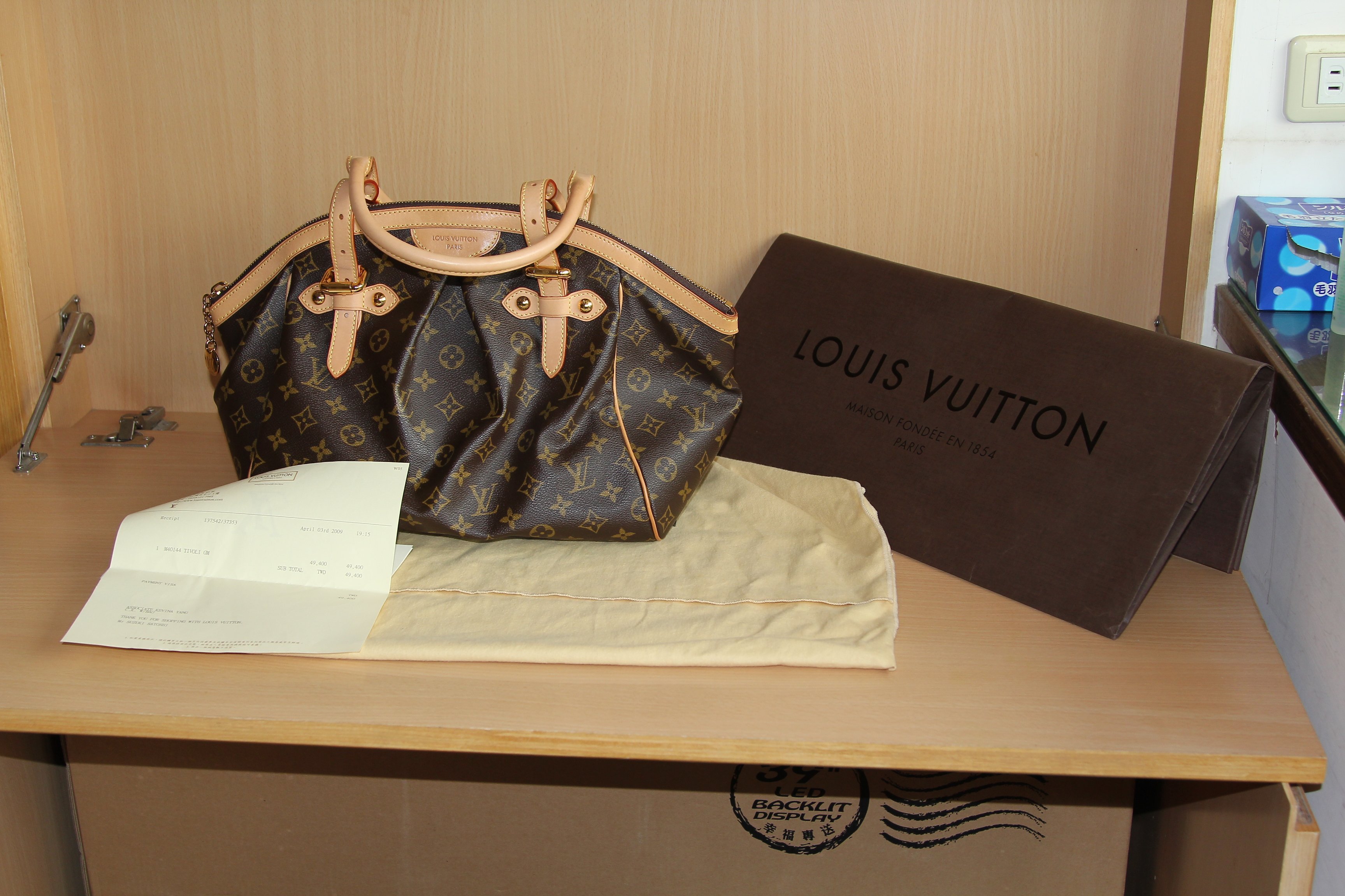 LOUIS VUITTON Monogram Tivoli GM Shoulder Bag M40144 LV Auth 48422 Cloth  ref.1012317 - Joli Closet