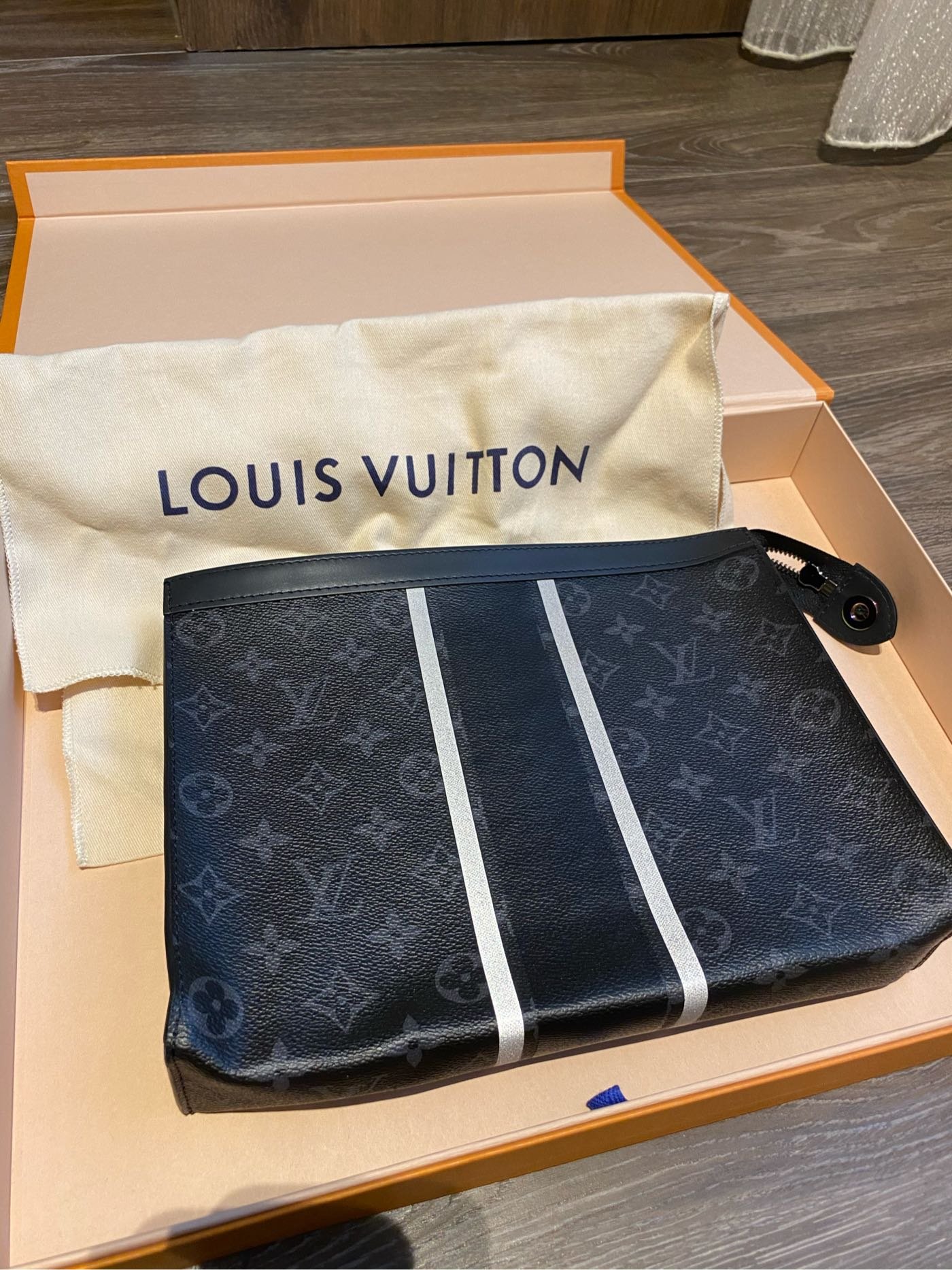 Louis Vuitton Fragment Pochette Voyage