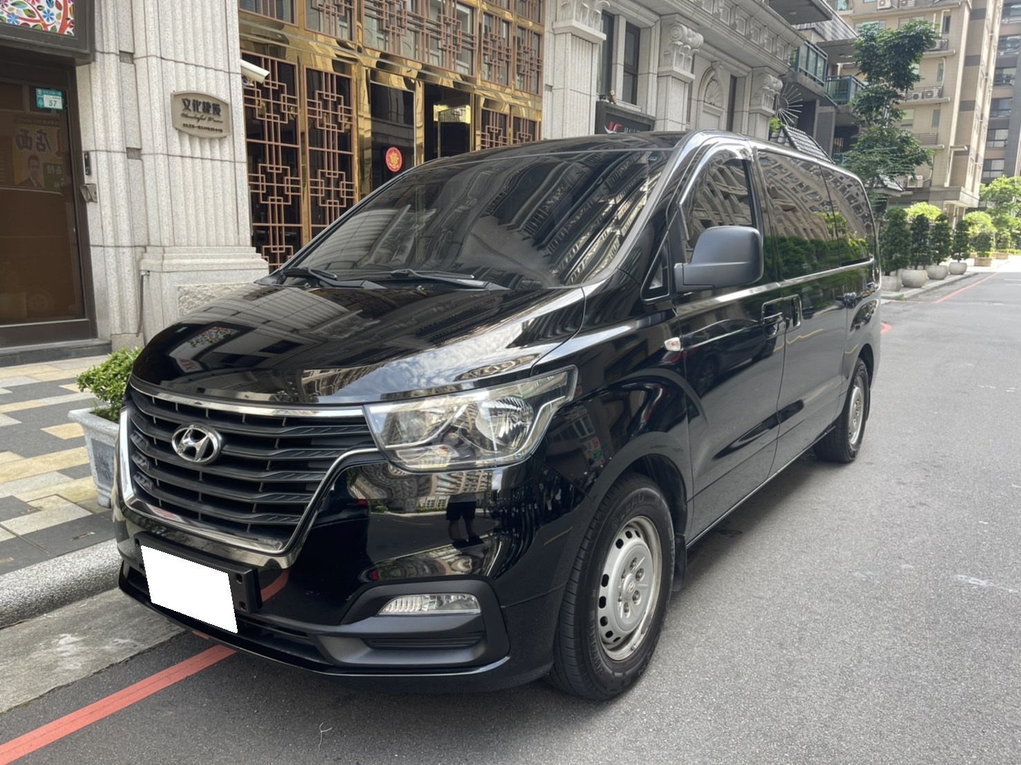 2018 Hyundai 現代 Grand starex