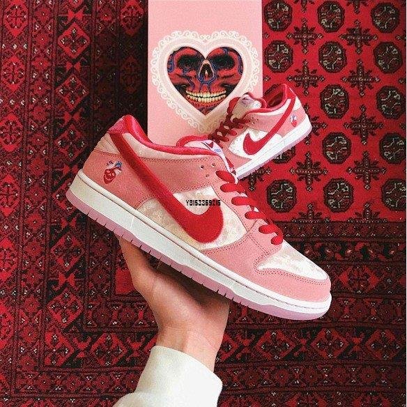 正品】NIKE DUNK SB LOW X STRANGELOVE 情人節粉紅絨毛CT2552-800 男女