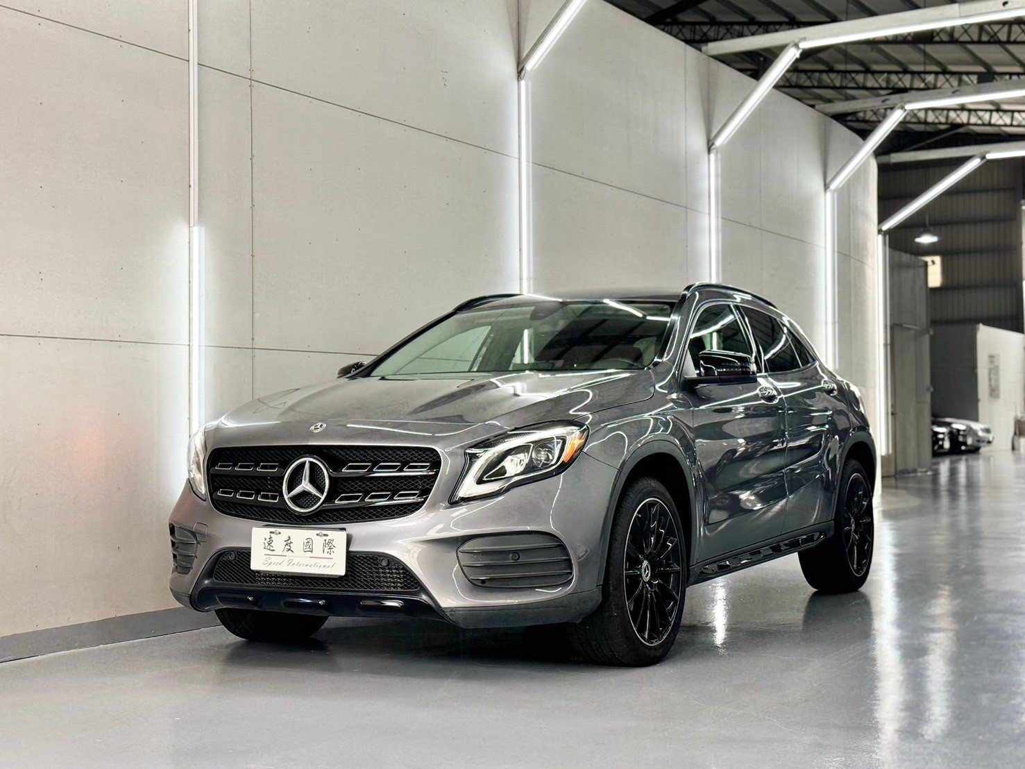 2018 M-Benz 賓士 Gla-class