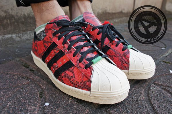 A-KAY0 5折】ADIDAS SUPERSTAR 80S CNY 皮革奶油底蛇紋紅蛇【Q35133 