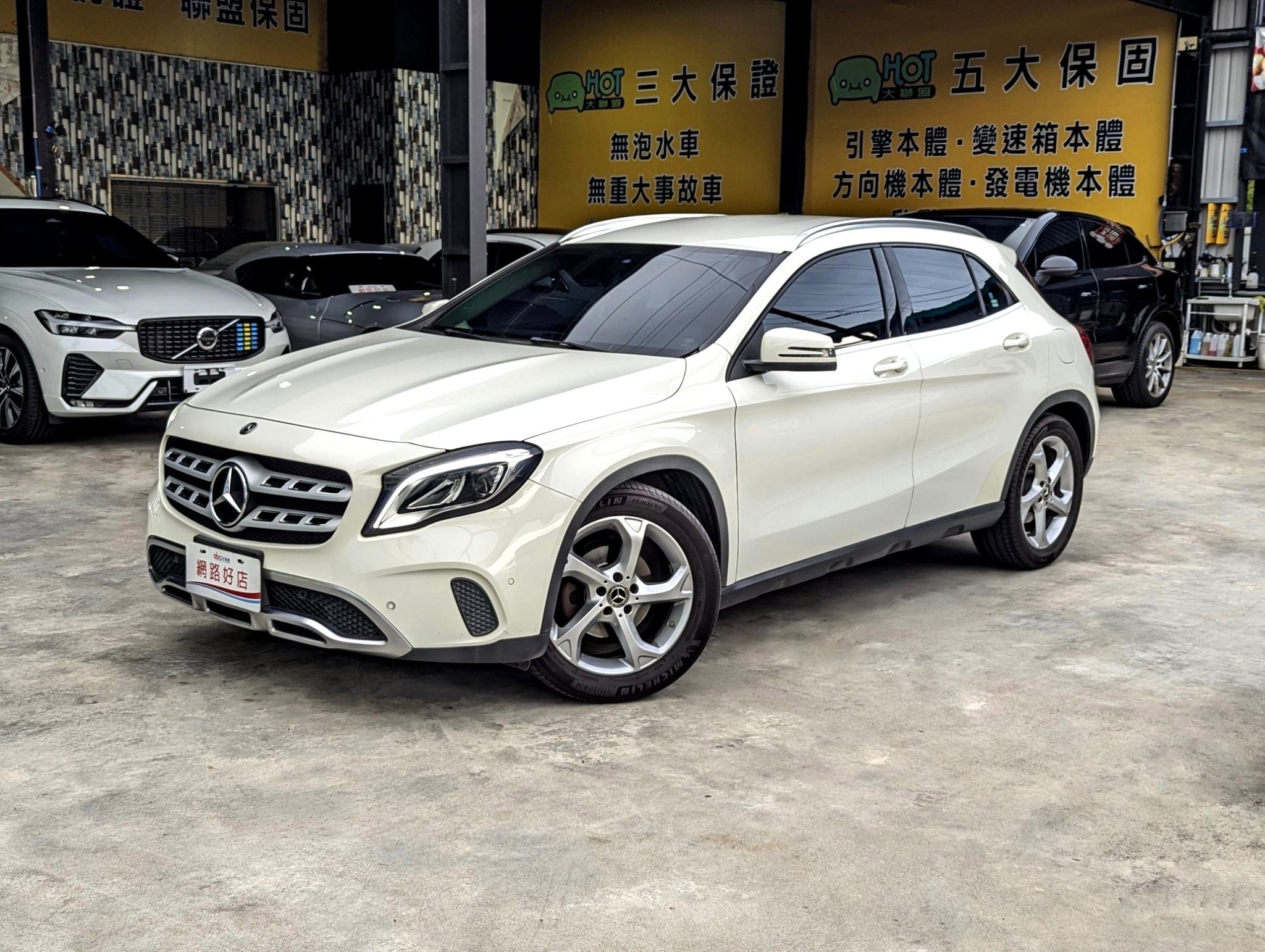 2017 M-Benz 賓士 Gla-class