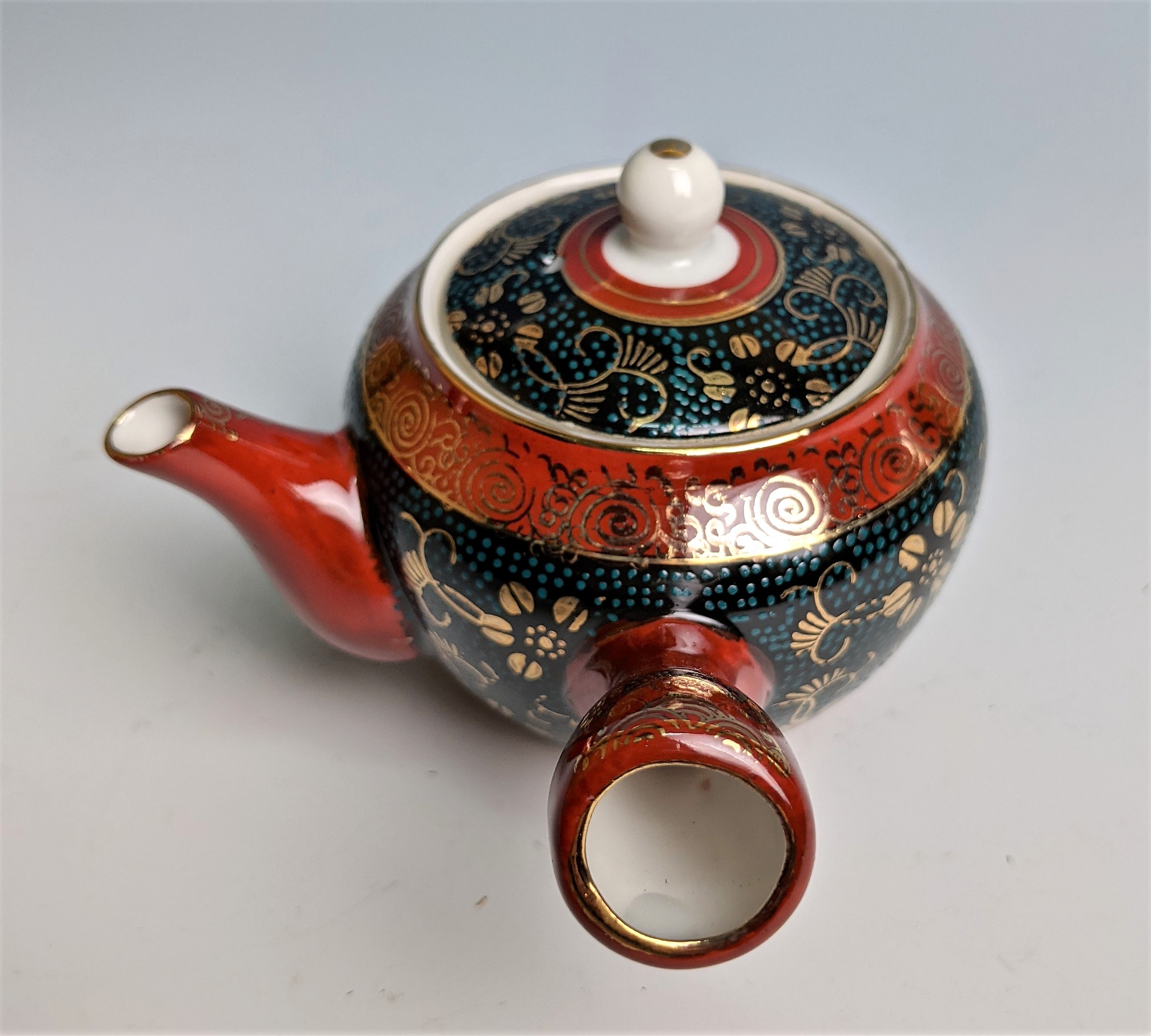 GOLD IMARI 茶壺-