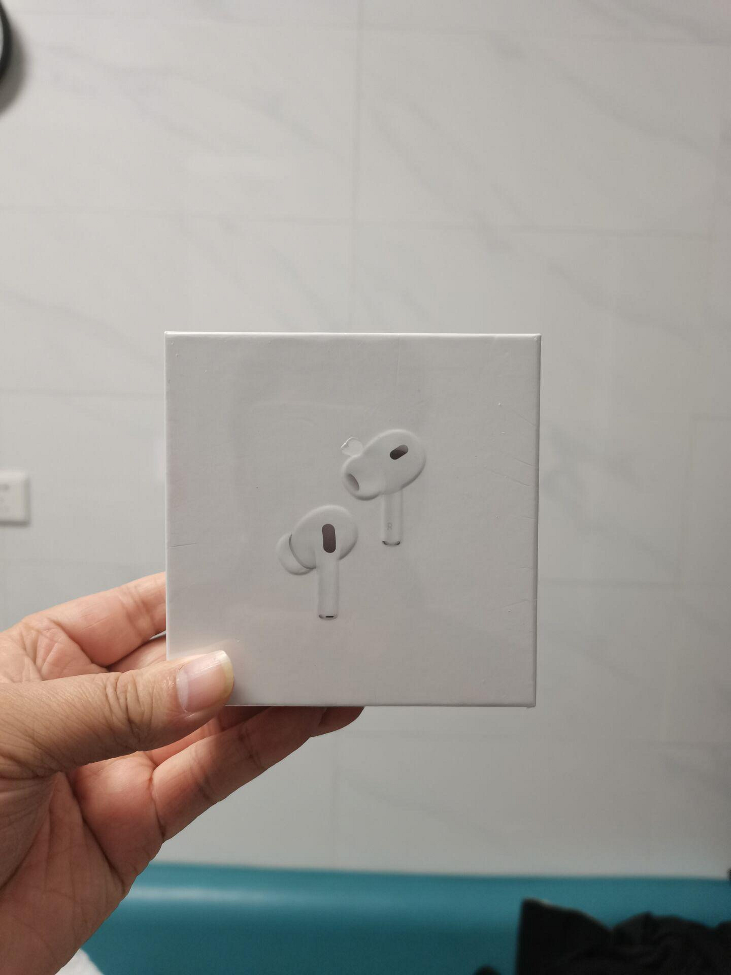 全新未拆 apple AirPods Pro 2代 lightning藍牙降噪耳機 台灣公司貨 保固一年