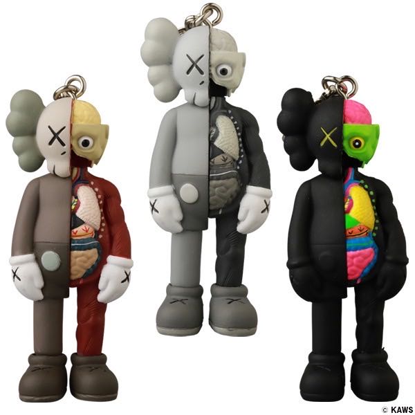 正版kaws tokyo first鑰匙圈 kaws tokyo first 正版kaws kaws鑰匙圈 kaws周邊