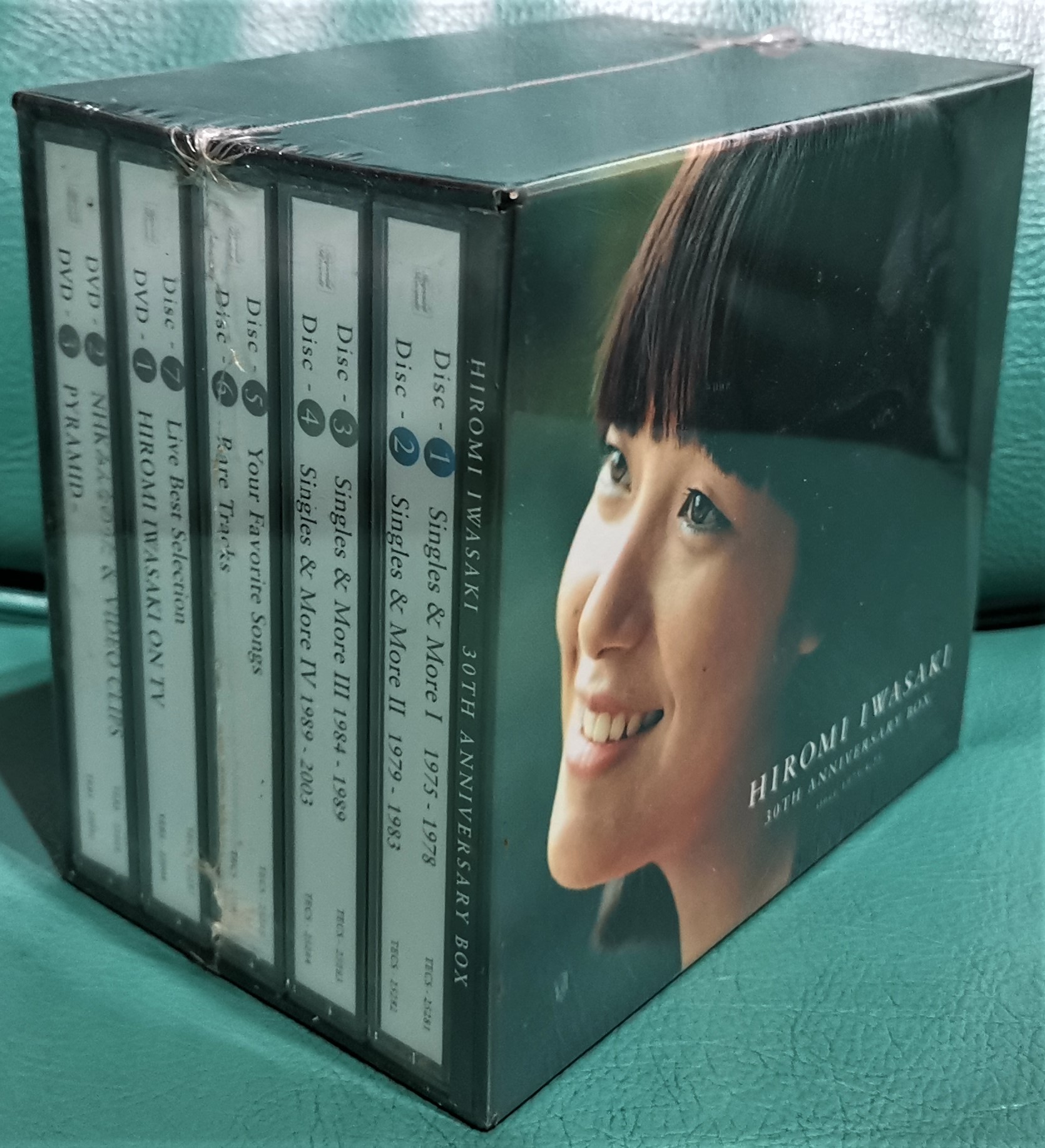 岩崎宏美 30TH ANNIVERSARY BOX - 邦楽