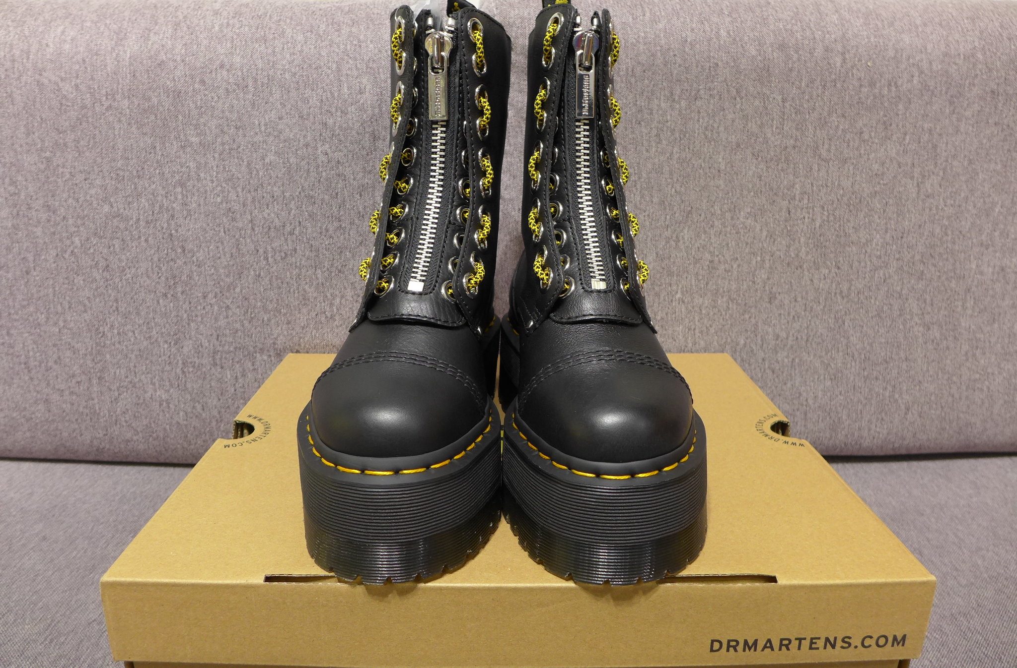 現貨】Dr Martens Sinclair Hi Max Platform 馬汀超厚底10孔黑色軟皮