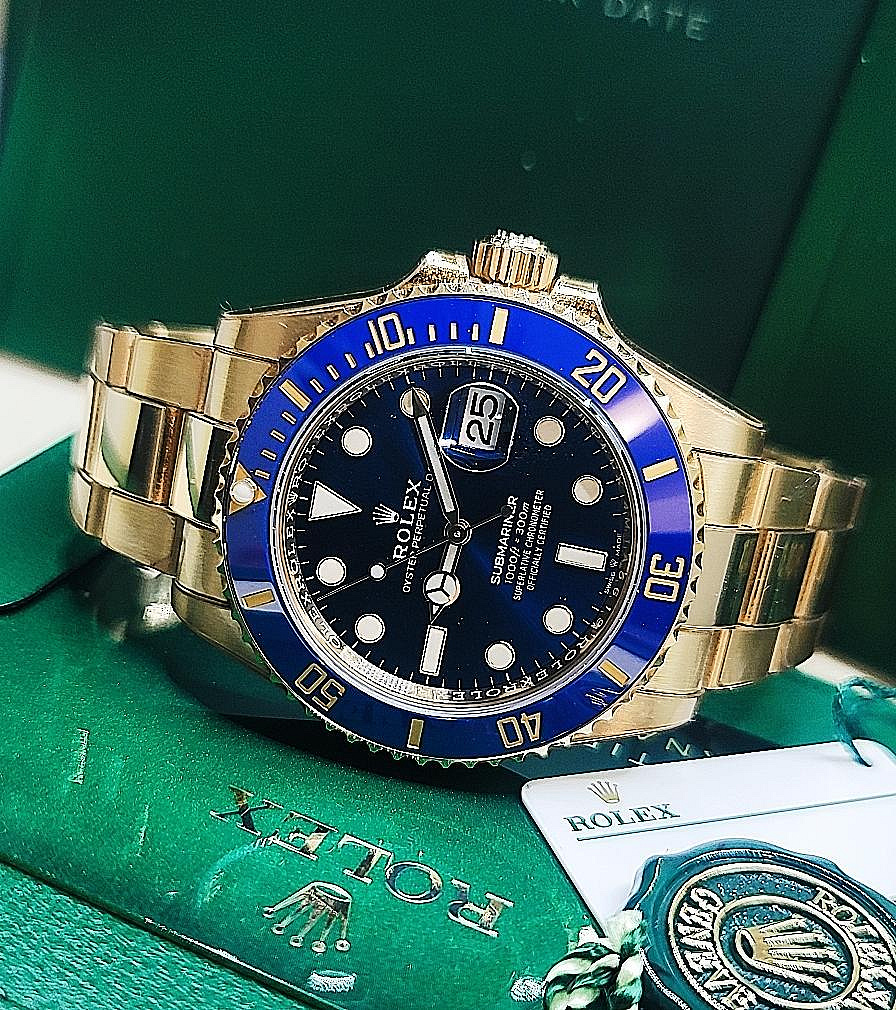 【現貨】Rolex126618LB41mm唯美藍水鬼定價內即可擁有💗字體顏色改為白字讓面盤顏色跳脫更加年輕有型💖K金顏色的調和也比舊款顏色更亮更有質感✨️