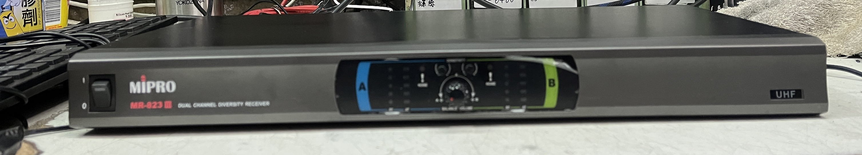 L【小米二店】二手 MIPRO MR-823III UHF雙頻道無線麥克風 (無附麥克風) B
