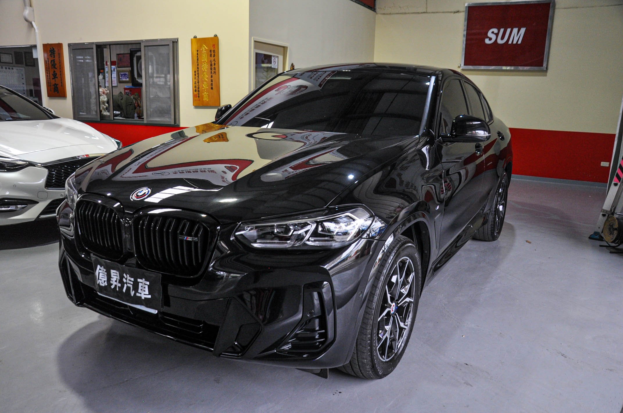 2022 BMW 寶馬 X4