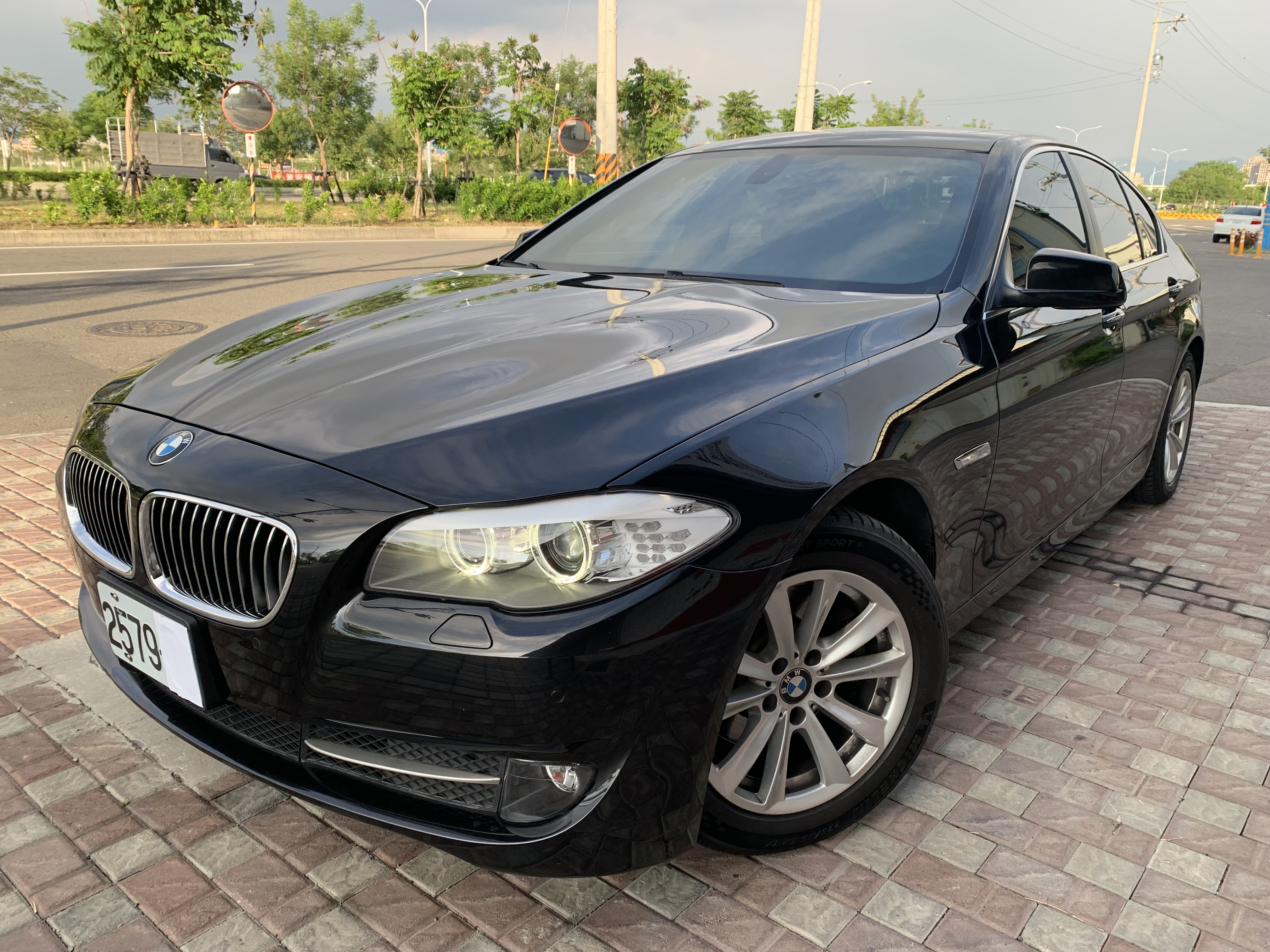 2011 BMW 寶馬 5-series sedan