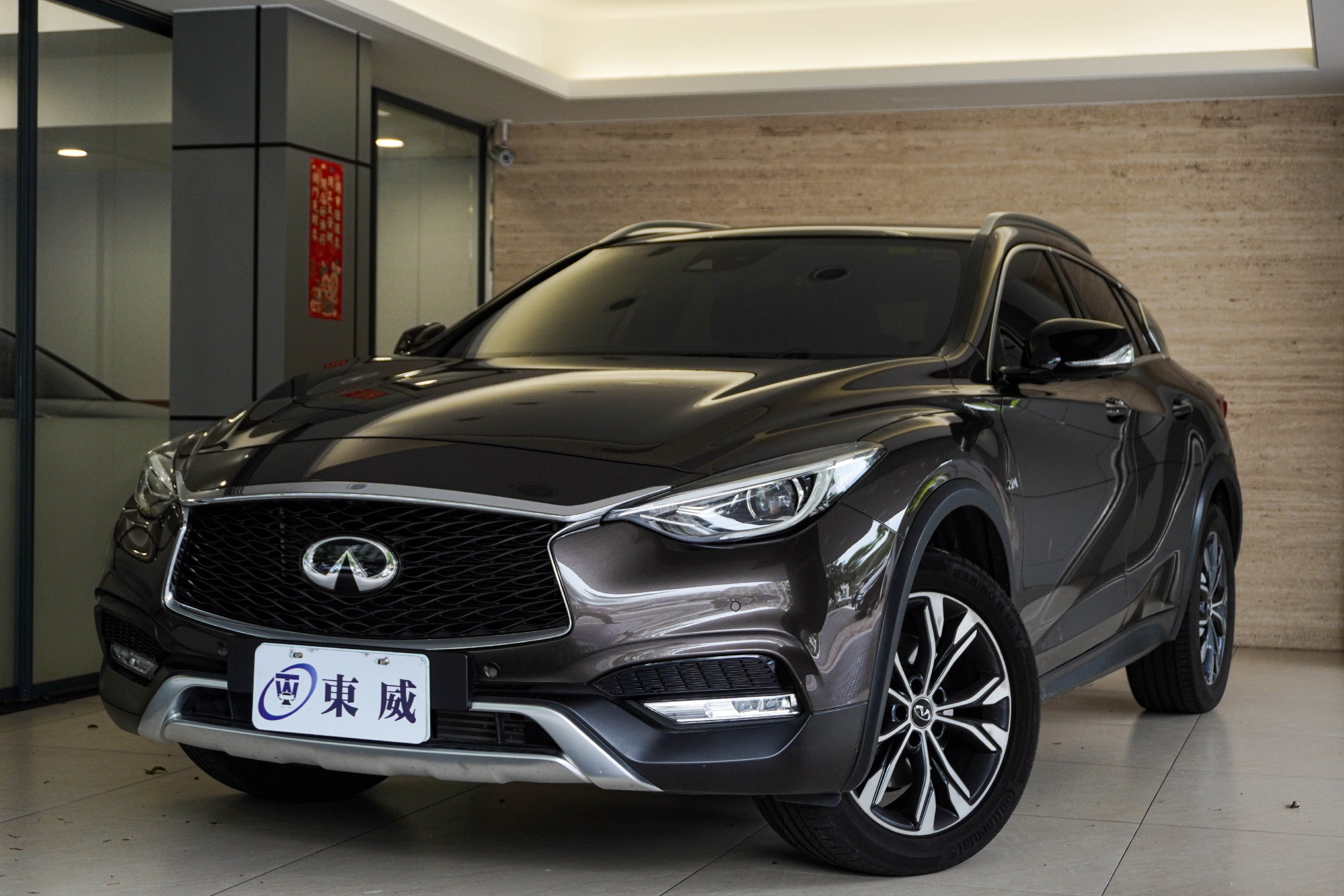 2018 Infiniti Qx30