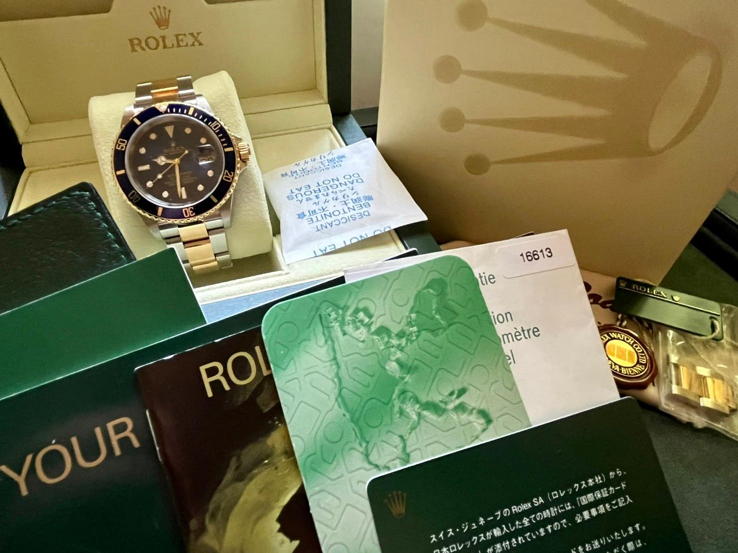 Rolex 16613LB Submariner 勞力士 半金藍水鬼 後期雙色錶扣 錶耳無洞 (非116613 16613) 大全配