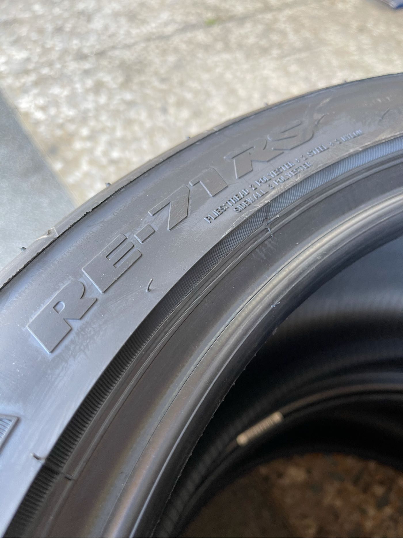 普利司通BRIDGESTONE POTENZA 245/40/18 RE71RS | Yahoo奇摩拍賣