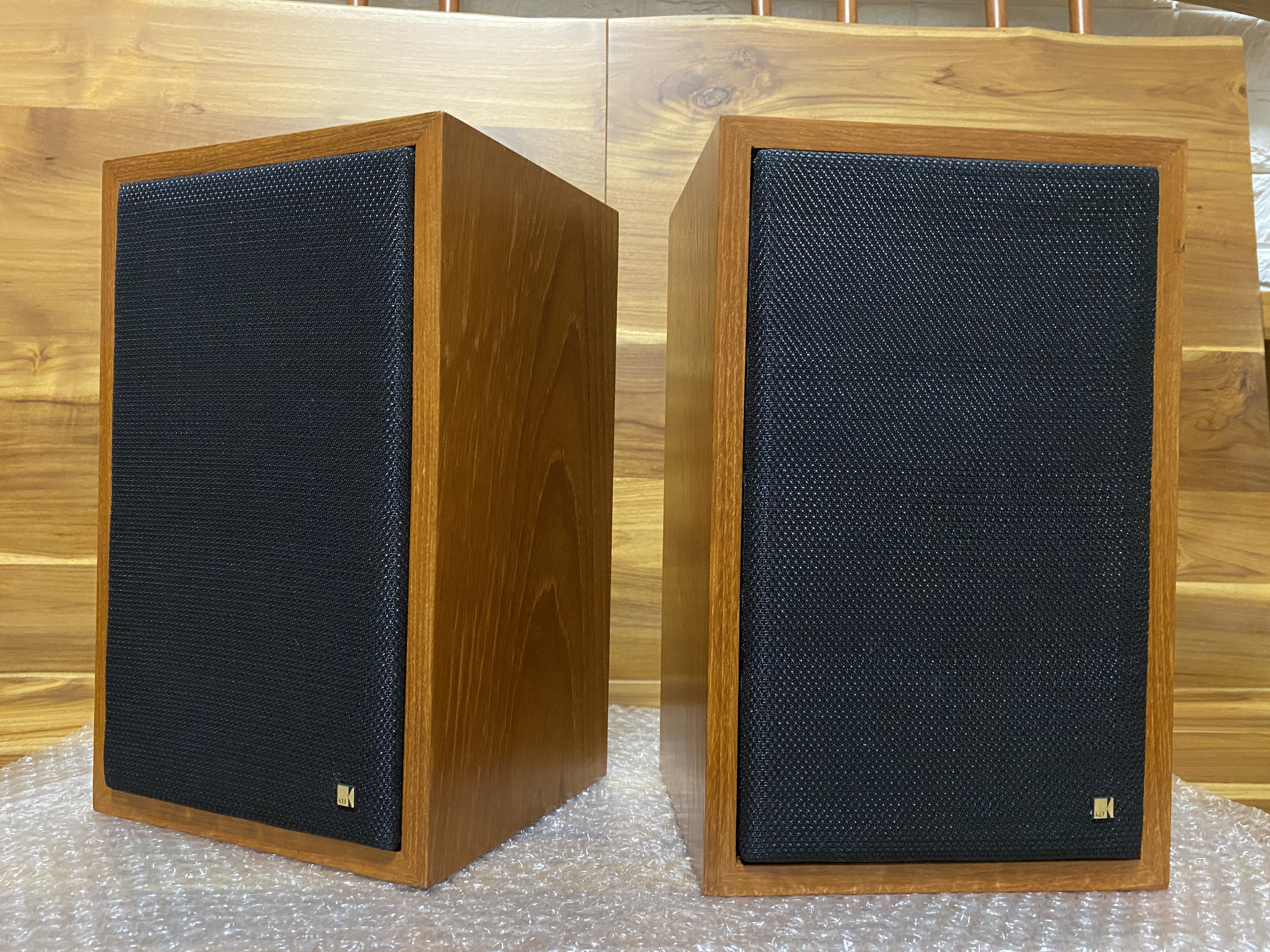 (已售）KEF LS3/5A；HARBETH ROGERS SPENDOR TANNOY 參考