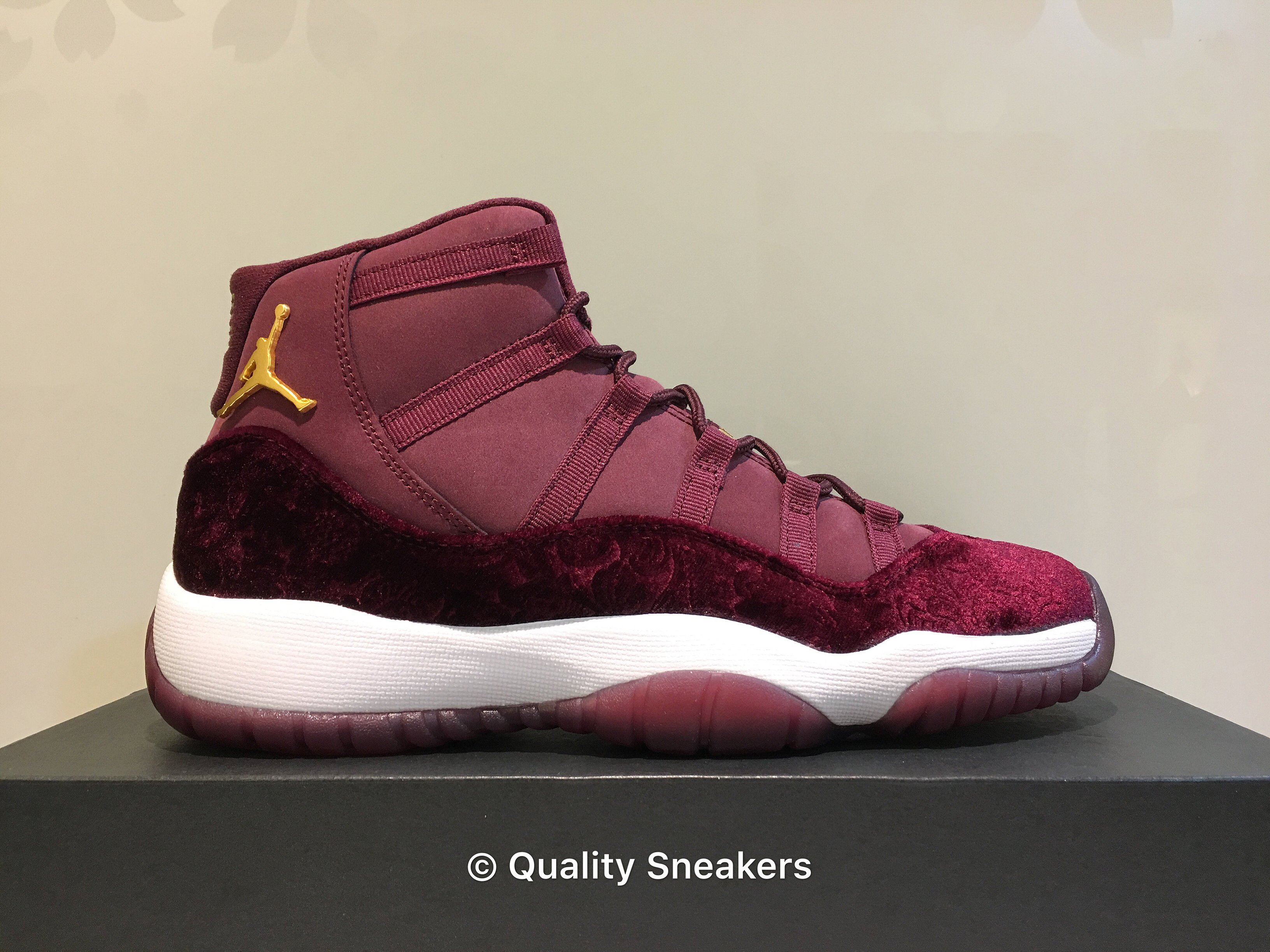 retro 11 red velvet