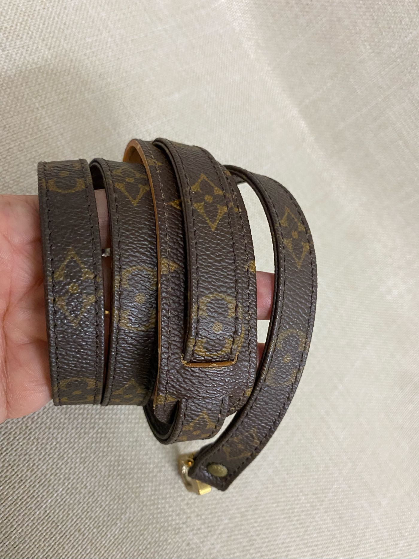 237❤ LV 粗版 肩帶 背帶 經典老花原花 長背帶 斜背帶 金色 寬1.6cm 長116cm龍蝦扣 含肩墊 不可調長度 真品 正品