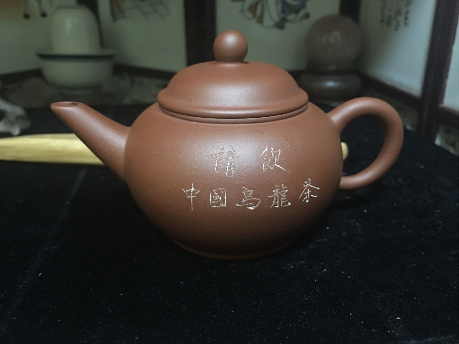 正規品販売！ 赤絵花鳥文 翡翠色 ガラス 茶碗 桐箱付き 古玩 骨董品