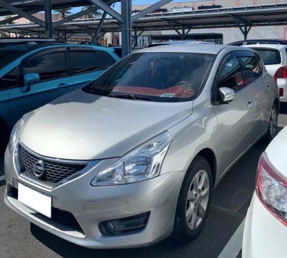 2015 Nissan 日產 Tiida 5d