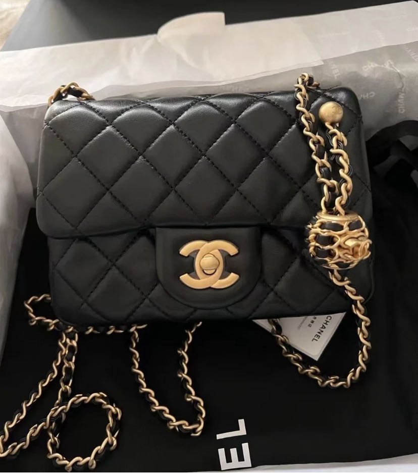 CHANEL ココ キャビアスキン ポーチ ヴィンテージ シャネル – PETIT