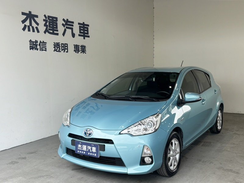 2014 Toyota 豐田 Prius c