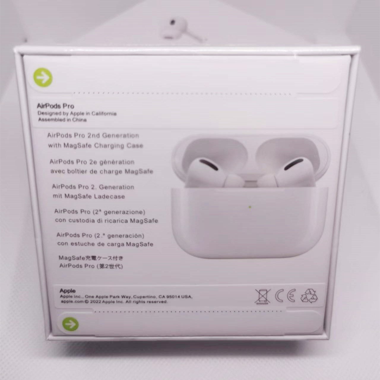 得価高評価Apple AirPods MMEF2J/A 正規品 ヘッドフォン/イヤフォン