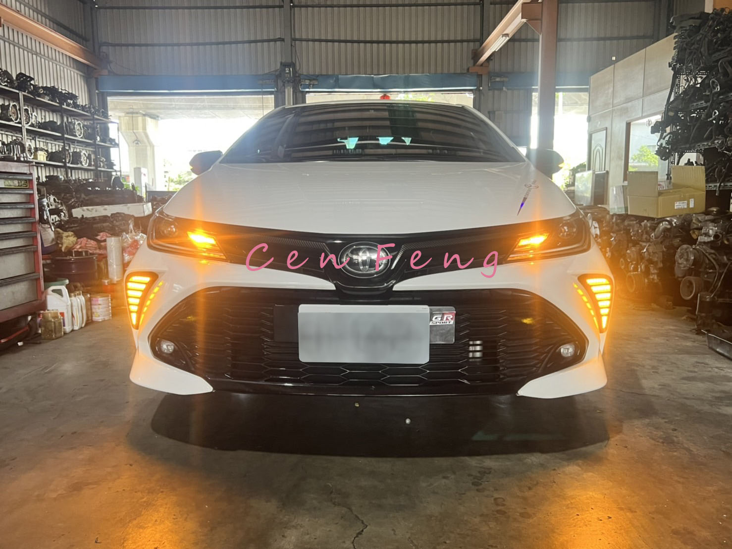 涔峰ＣＦ☆(三色) TOYOTA  ALTIS 12代 GR 前保桿 專用 日行燈 晝行燈 方向燈 LED 流水 側鰓燈