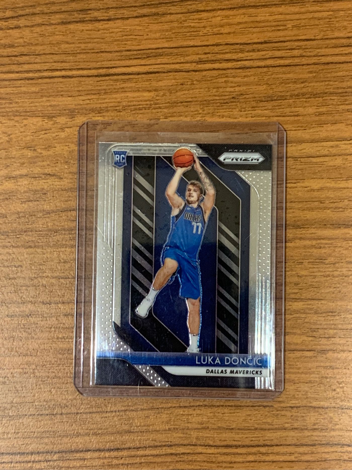 SSP 限定99枚 Luka Doncic RC Auto直筆サイン ルーキー