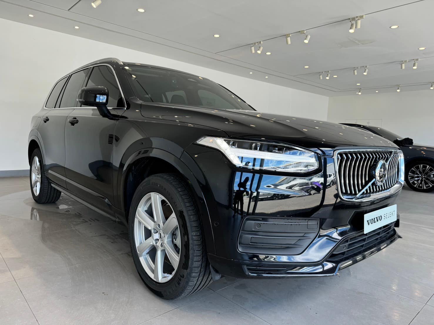 2023 Volvo 富豪 Xc90