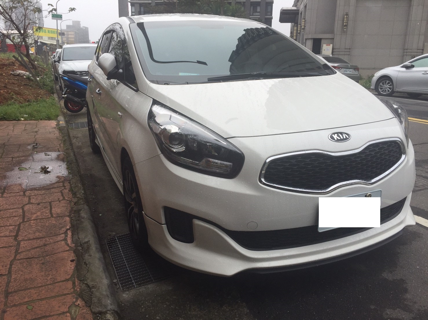 2017 Kia 起亞 Carens