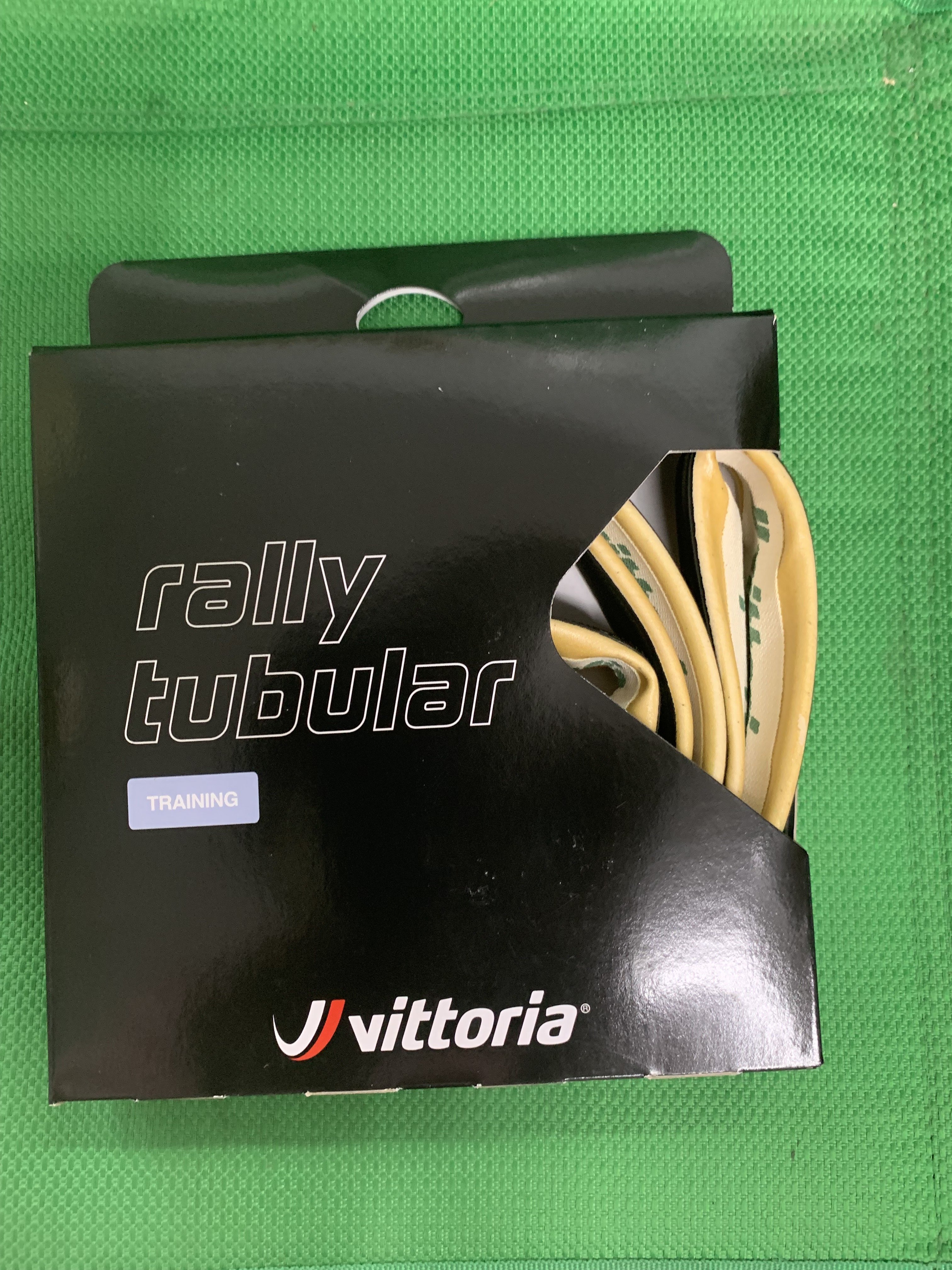 [ㄚ順雜貨鋪] 全新 盒裝 vittoria維多利亞 rally tubular 700× 25-28C公路車管胎