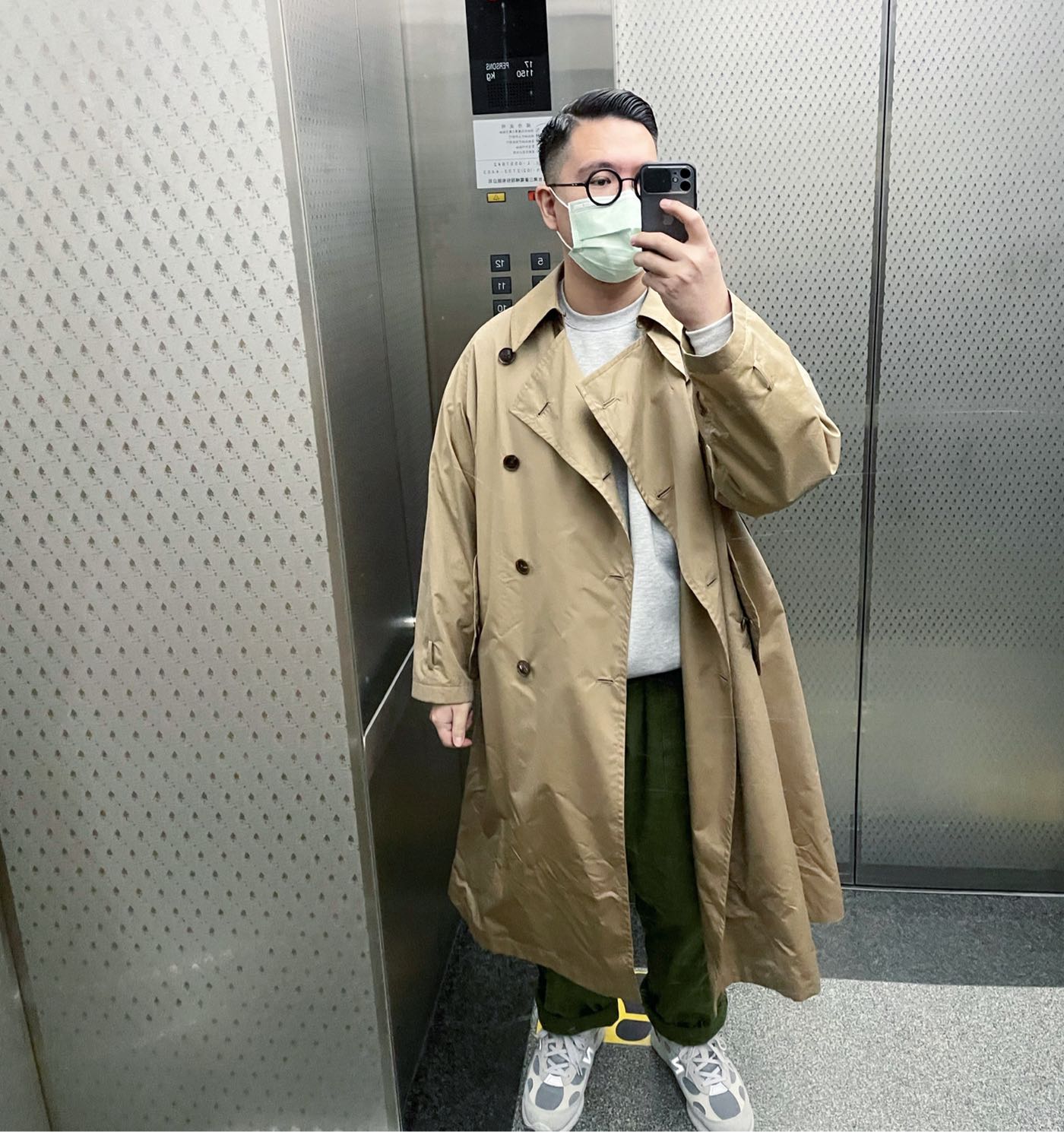 少穿近全新20SS AURALEE FINX POLYESTER BIG TRENCH COAT（BEIGE） 3號