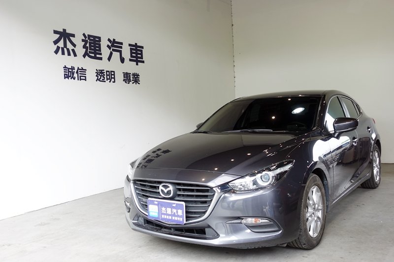 2017 Mazda 馬自達 3 5d