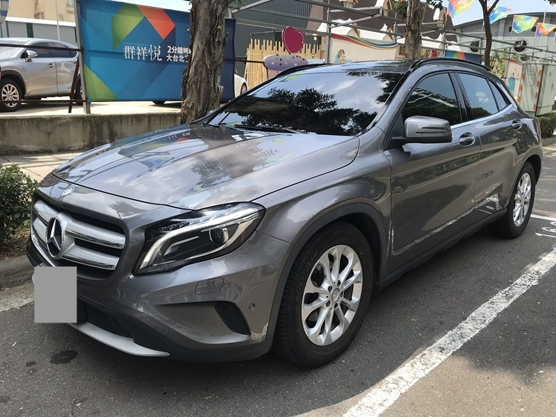 2015 M-Benz 賓士 Gla-class