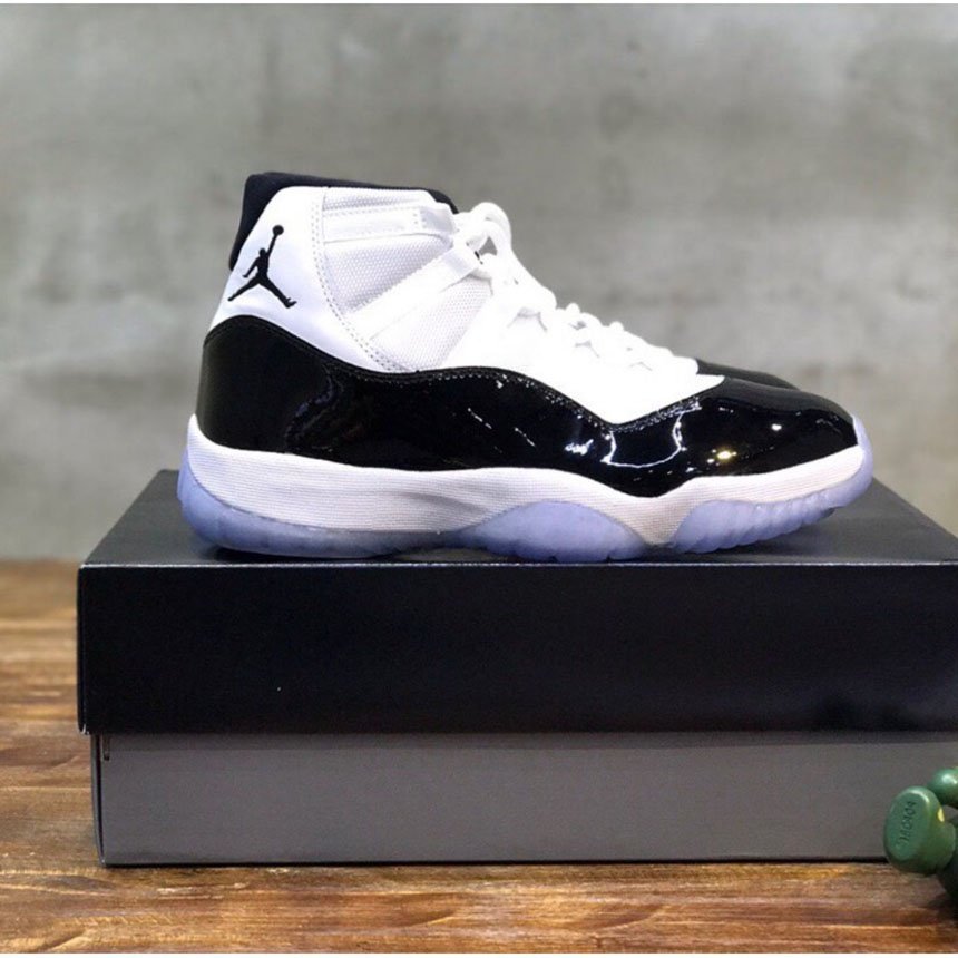 正品】Air Jordan 11 Concord 康扣45號後跟黑白2018年版籃球鞋378037