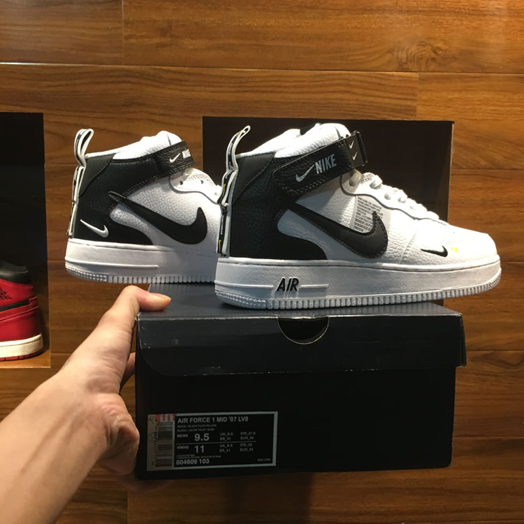 即納】 MID 1 FORCE AIR NIKE 2018 07 804609-103 新品 US8 UTILITY