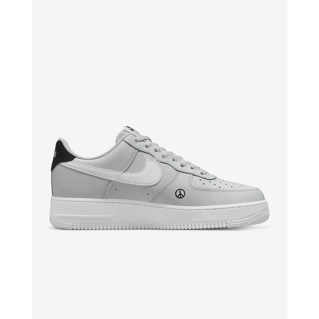 代購】Nike Air Force 1 '07 LV8 2 灰白休閒運動鞋男女款DM0118-001