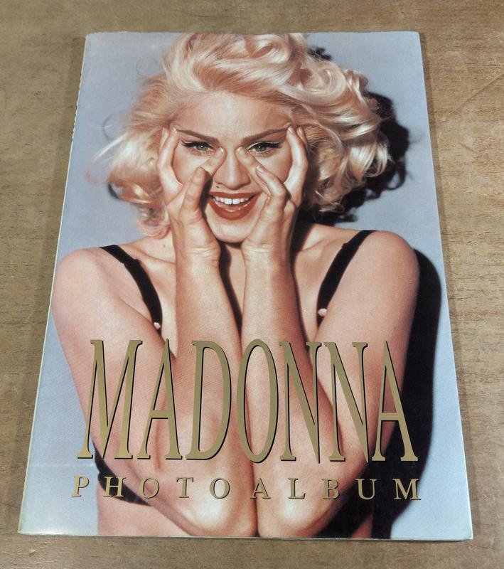 日文書)MADONNA PHOTO ALBUM│瑪丹娜寫真集JAPAN BOOK4896010000│六成