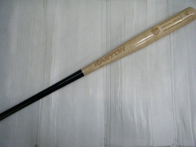 新太陽 EASTON A11019634 特定款 進口 MLB級 北美 實心 楓木 壘球棒 彈性佳 原木X黑 特3500