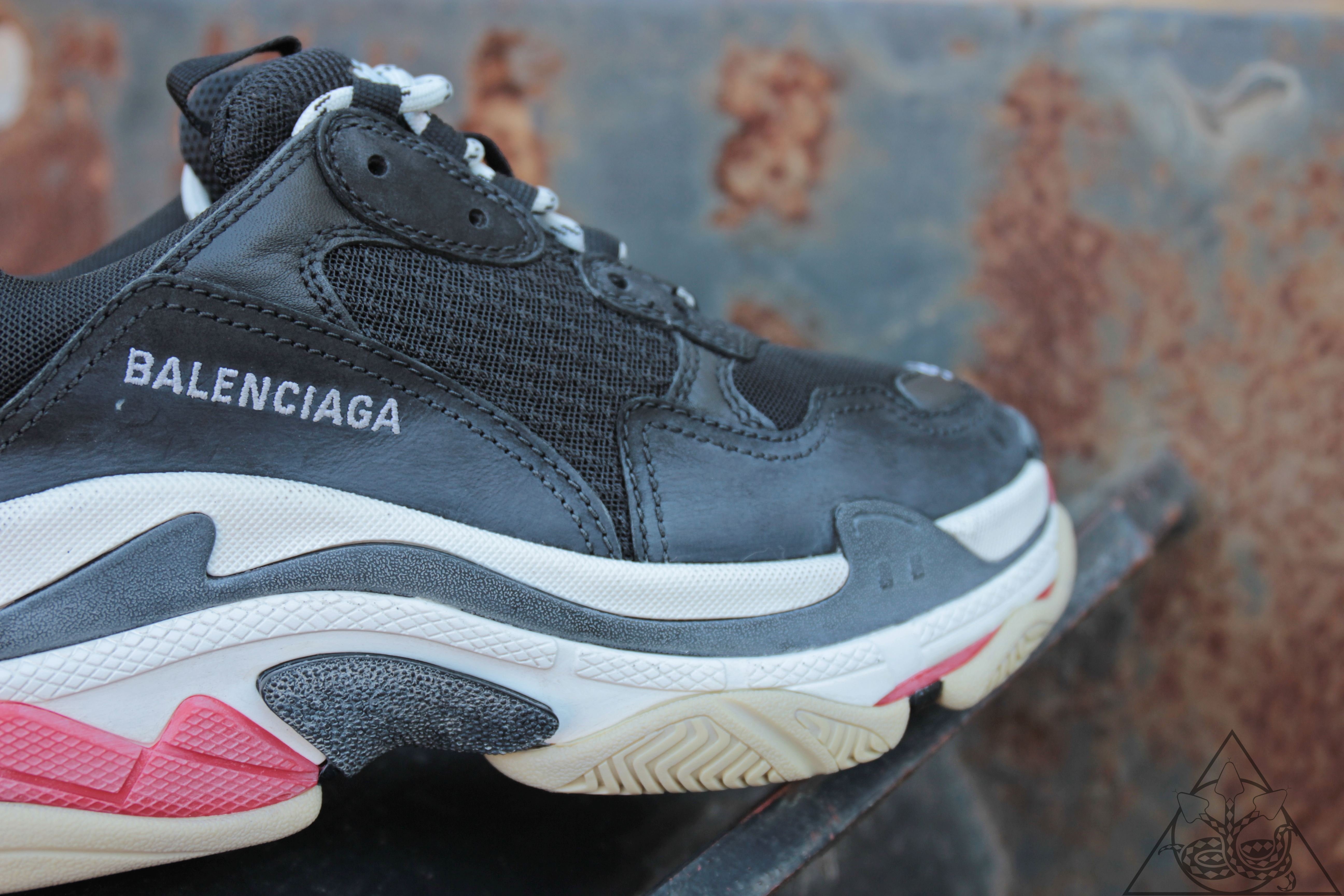 HYDRA】Balenciaga Triple S Vintage 仿舊黑紅巴黎世家【182342F128002