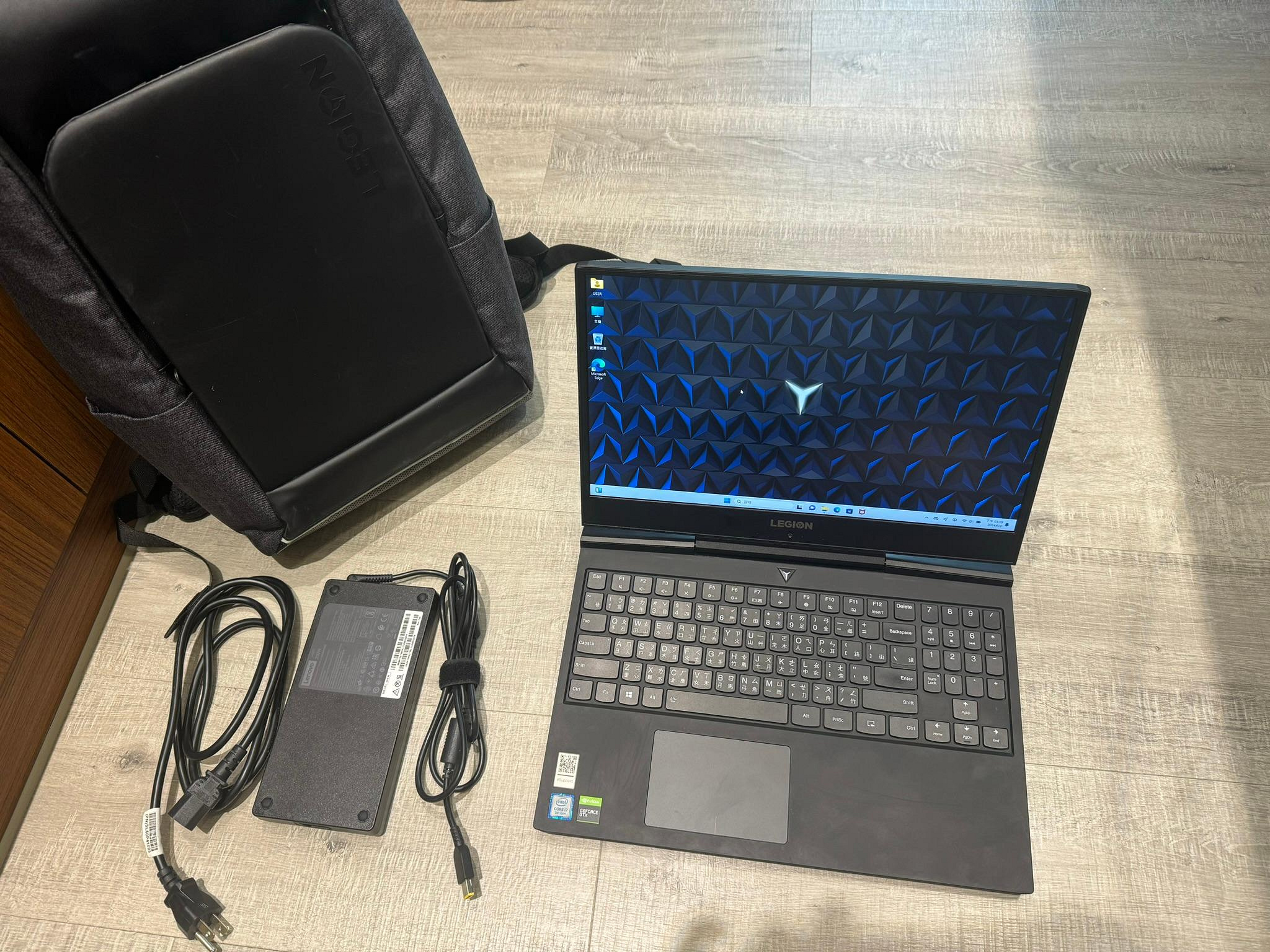 Lenovo Legion Y545 電競筆電 i7-9750H 16G GTX1660TI 二手筆電 遊戲筆電 ROG