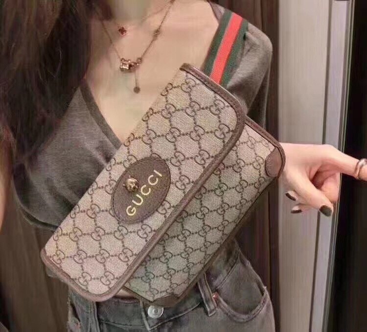 gucci 493930