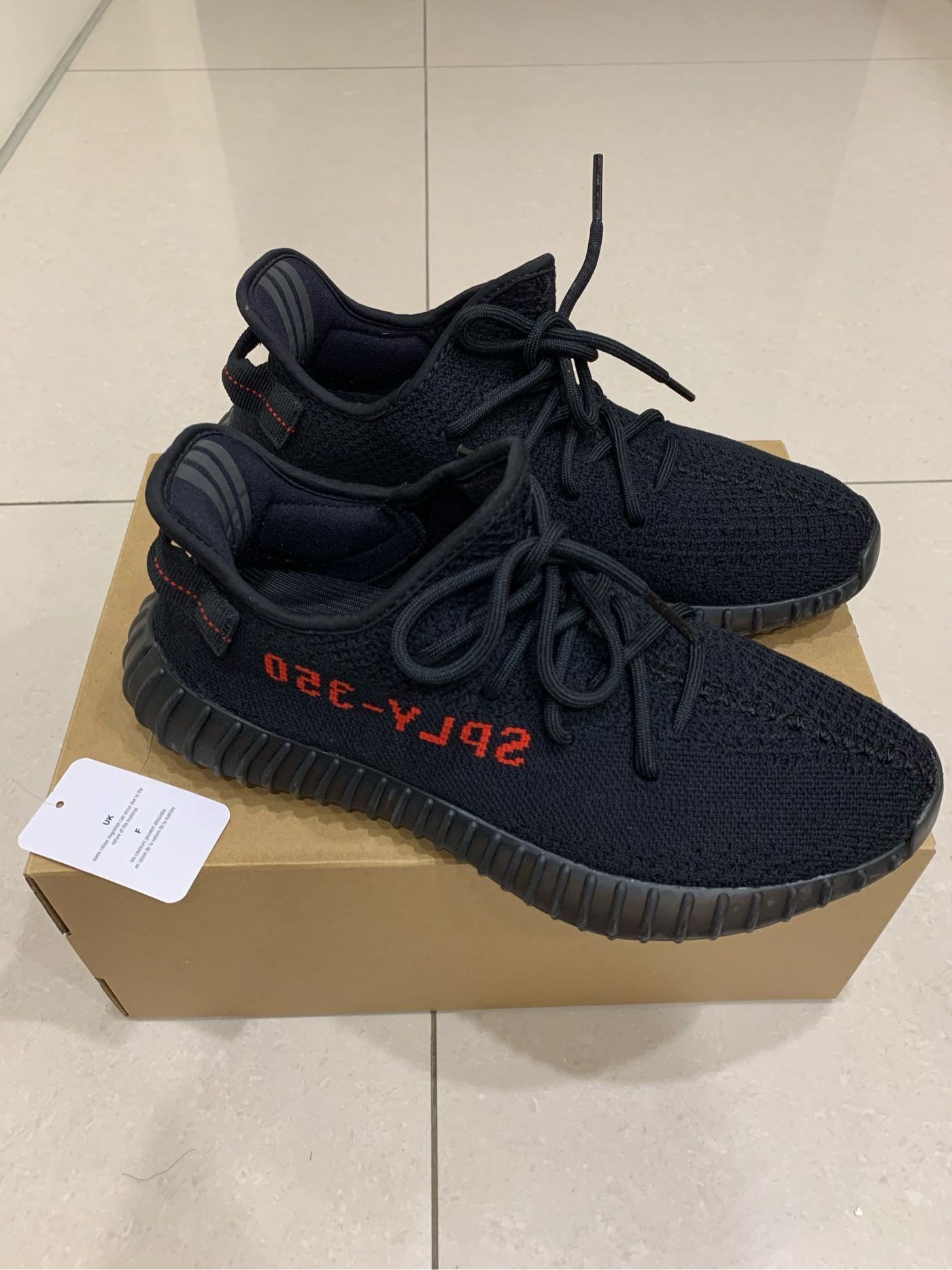 US 8.5 二手美品adidas Yeezy 350 V2 black Red CP9652 黑底紅字