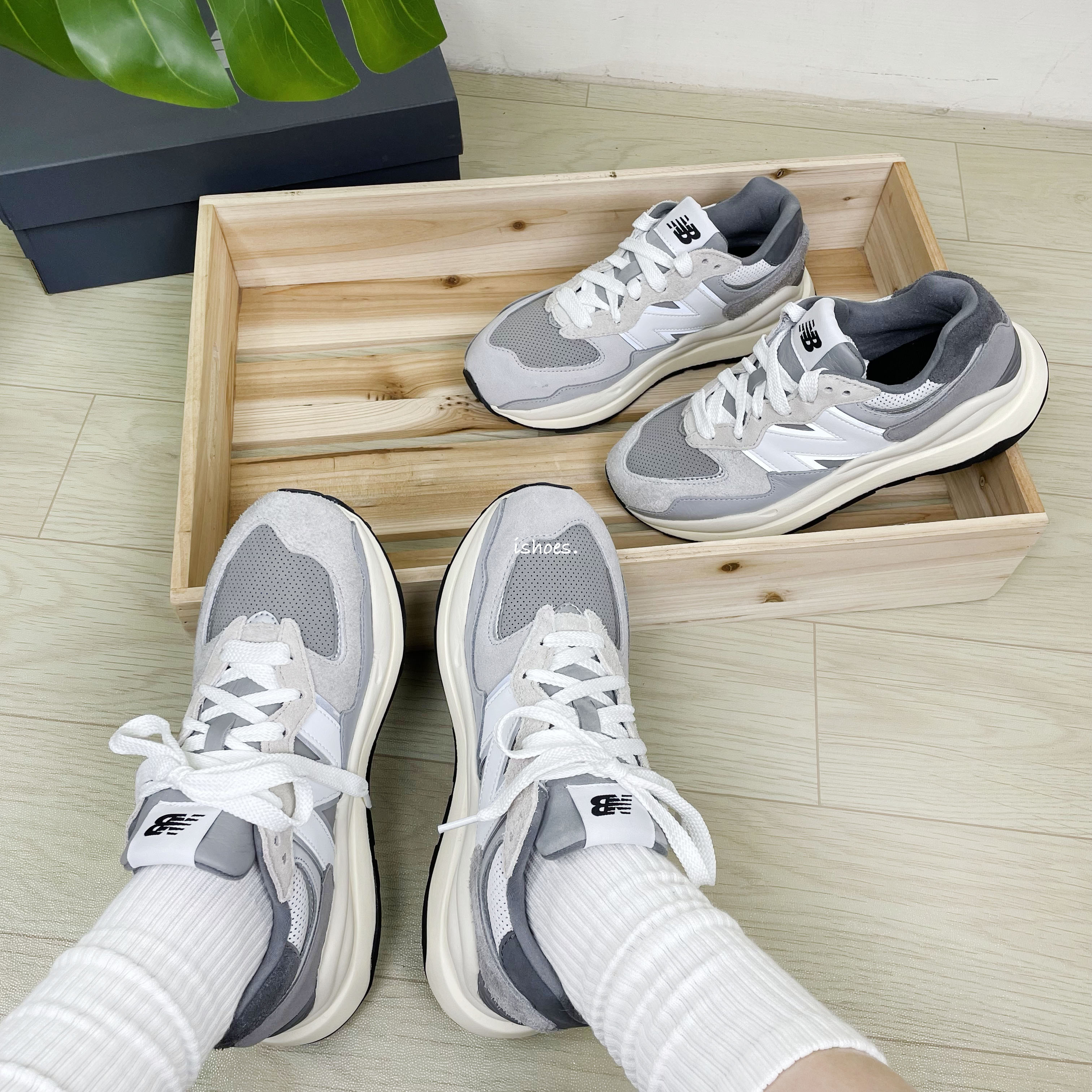 現貨iShoes正品New Balance 5740 男鞋元祖灰陰陽日系老爹鞋休閒鞋